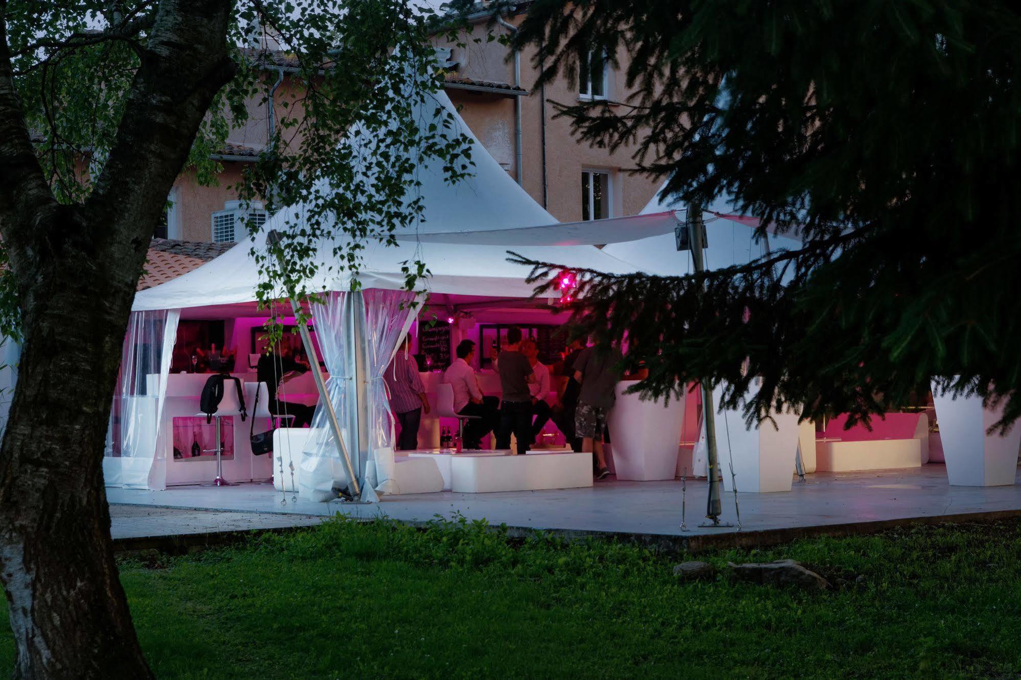 Chalet Du Lac Hotel Foix Exterior foto